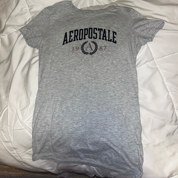 Aeropostale gray T - Picture 1 of 4